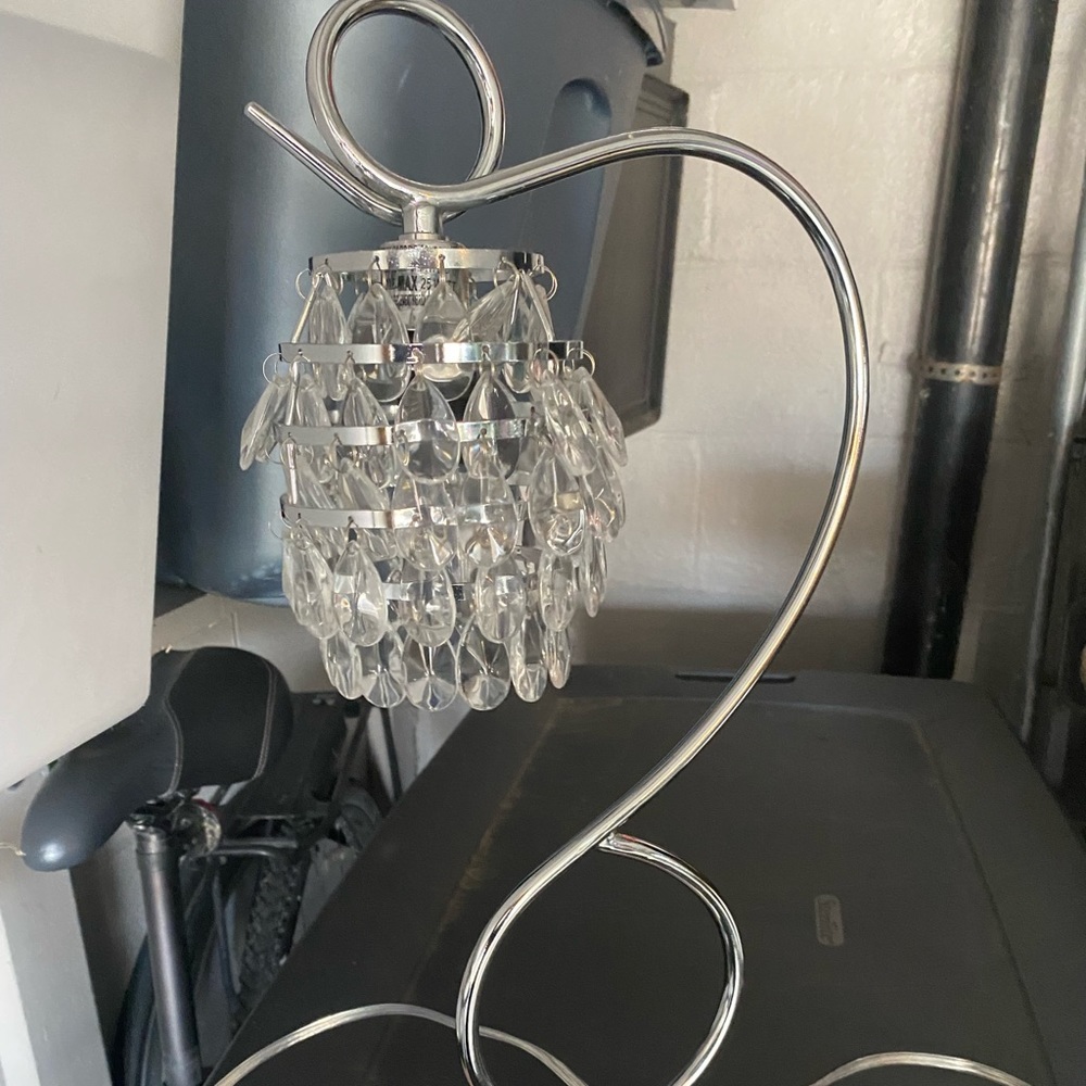 ‼️ SOLD on FB ‼️ crystal chandelier desk lamp